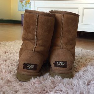Light brown Ugg boots - Size 6